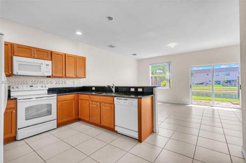 9011 SW 227th St 1, Cutler Bay FL - photo 11 of 39