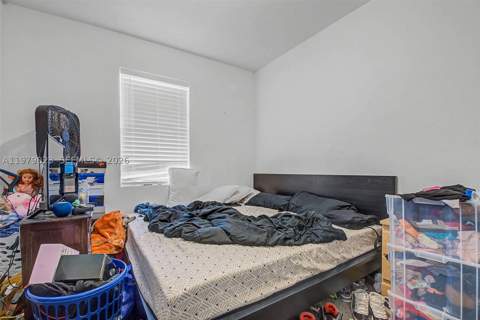 445 NE 4th St, Florida City FL - photo 12 of 30