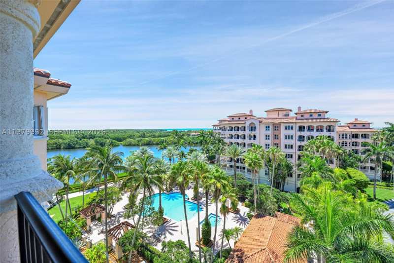 3 bedroom Condominium at 13637 Deering Bay Dr 261, Deering Bay Condo II, Coral Gables — photo 1