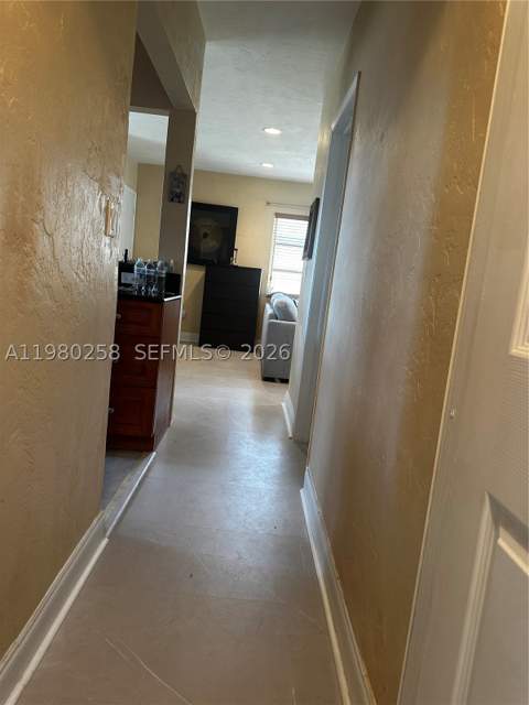 7540 SW 37th St, Miami FL - photo 8 of 19