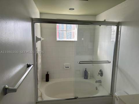 17100 N Bay Rd 1904, Sunny Isles Beach FL - photo 9 of 24
