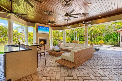 11400 SW 67th Ave, Pinecrest FL - photo 10 of 29