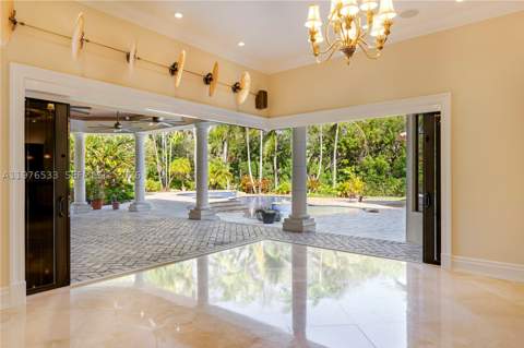 11400 SW 67th Ave, Pinecrest FL - photo 11 of 29