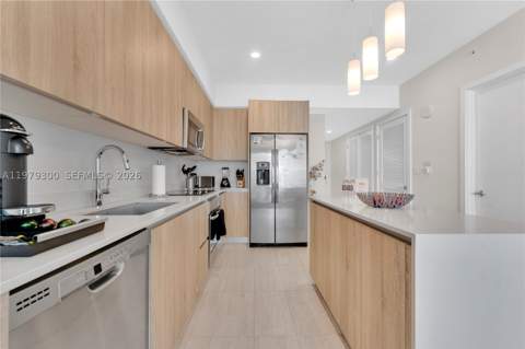 3900 Biscayne Blvd S-916, Miami FL - photo 7 of 42