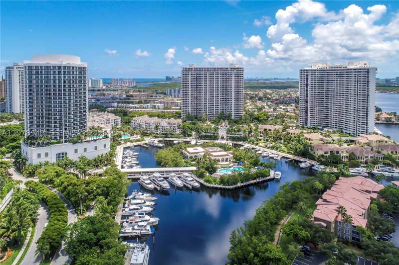 2 bedroom Condominium at 1000 Island Blvd 1812, 1000 Isl Blvd Williams Is, Aventura — photo 1
