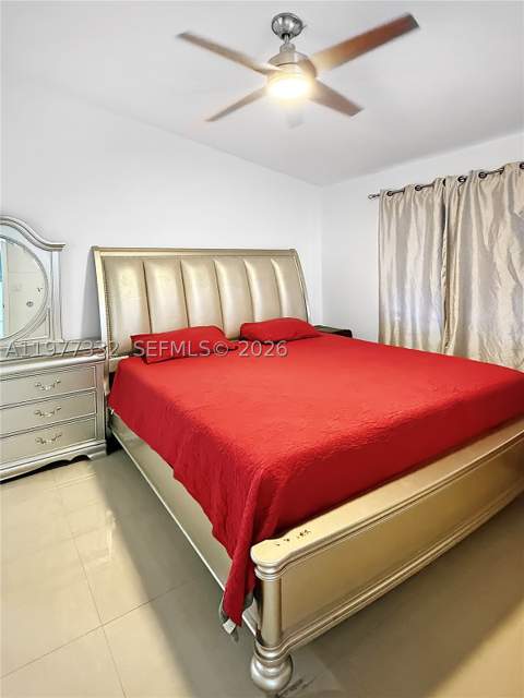 945 NE 34th Ave 204, Homestead FL - photo 11 of 16