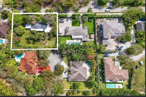9330 SW 72nd Ave, Pinecrest FL - photo 12 of 16