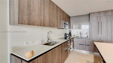 88 SW 7th St 2706, Miami FL - photo 18 of 48