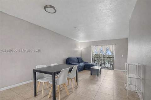 6525 W 26th Dr 204-37, Hialeah FL - photo 9 of 27