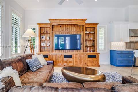 16721 SW 86th Ct, Palmetto Bay FL - photo 17 of 48