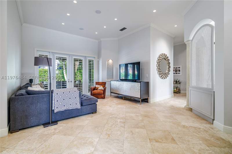 4 bedroom SingleFamilyResidence at 16721 SW 86th Ct, Flamingo Gardens Estates, Palmetto Bay — photo 5