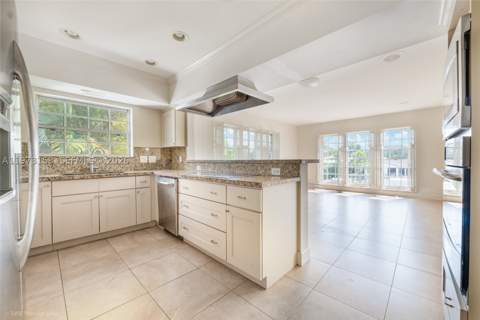 1265 S Alhambra Cir A, Coral Gables FL - photo 6 of 19