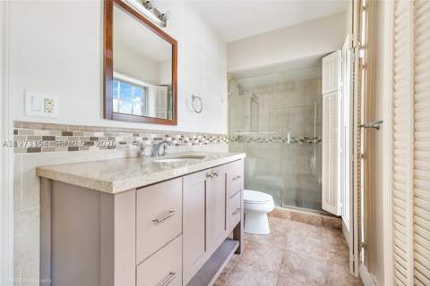 1265 S Alhambra Cir B, Coral Gables FL - photo 18 of 29