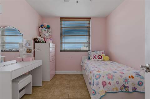 2841 NE 163rd St 802, North Miami Beach FL - photo 19 of 37