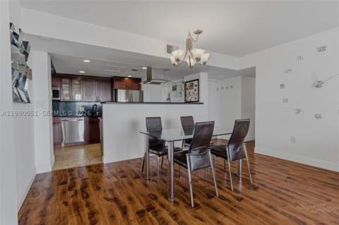 2841 NE 163rd St 802, North Miami Beach FL - photo 7 of 37