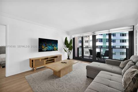 5225 Collins Ave 1214, Miami Beach FL - photo 11 of 34