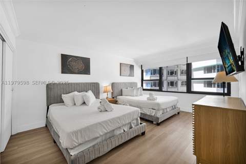 5225 Collins Ave 1214, Miami Beach FL - photo 19 of 34