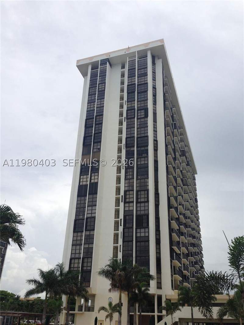 1 bedroom Condominium at 1901 Brickell Ave B1407, Brickell Place Condo, Miami — photo 3