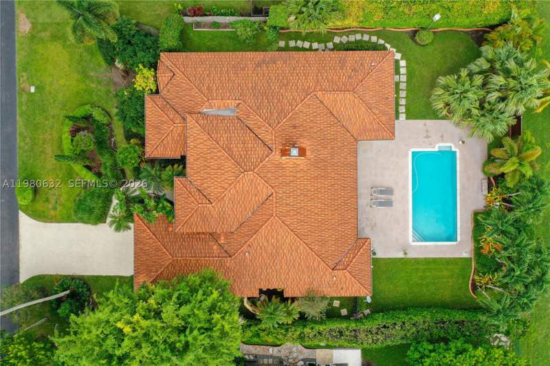 5 bedroom SingleFamilyResidence at 16701 SW 84th Ct, Flamingo Gardens Estates, Palmetto Bay — photo 2