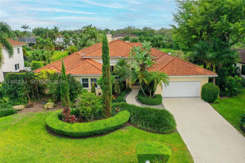 5 bedroom SingleFamilyResidence at 16701 SW 84th Ct, Flamingo Gardens Estates, Palmetto Bay — photo 4