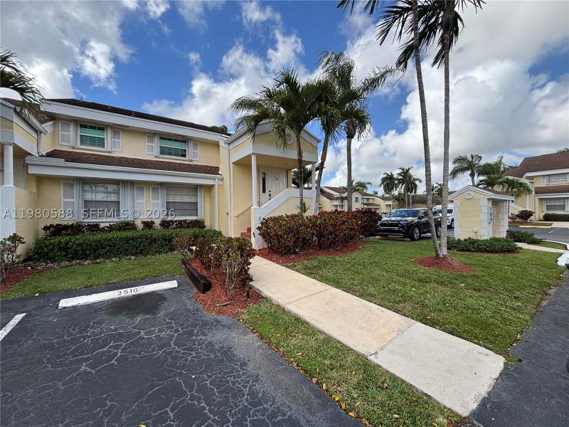 1 bedroom Condominium at 2516 SE 19th Pl 208-A, Keys Gate Condo No Two, Homestead — photo 2