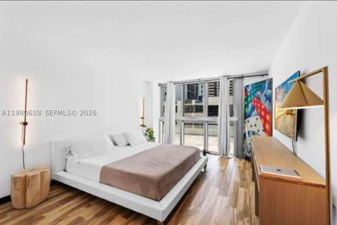 2655 Collins Ave 504, Miami Beach FL - photo 8 of 10