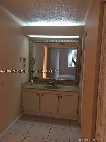 17890 W Dixie Hwy 106, North Miami Beach FL - photo 20 of 25