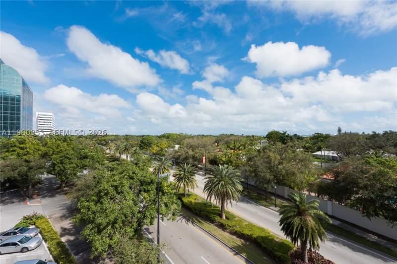 2 bedroom Condominium at 4250 Biscayne Blvd 502, 4250 Biscayne Boulevard C, Miami — photo 4