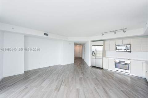 4250 Biscayne Blvd 502, Miami FL - photo 6 of 24
