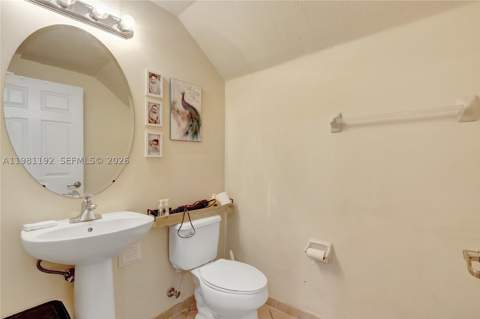 338 NE 37th Ave, Homestead FL - photo 8 of 19