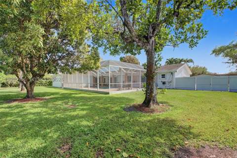 8241 SW 146th St, Palmetto Bay FL - photo 24 of 26