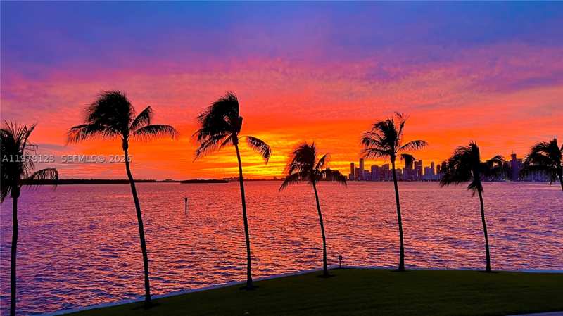 2 bedroom Condominium at 5222 Fisher Island Dr 5222, Bayview Fisher Isl Condo, Fisher Island — photo 1