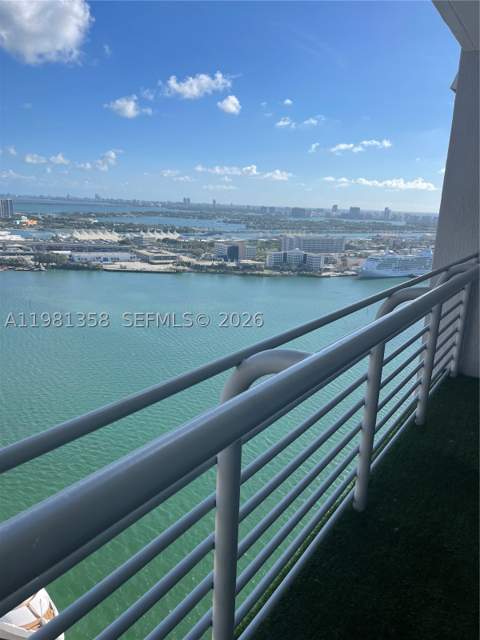 335 S Biscayne Blvd 3610, Miami FL - photo 20 of 34