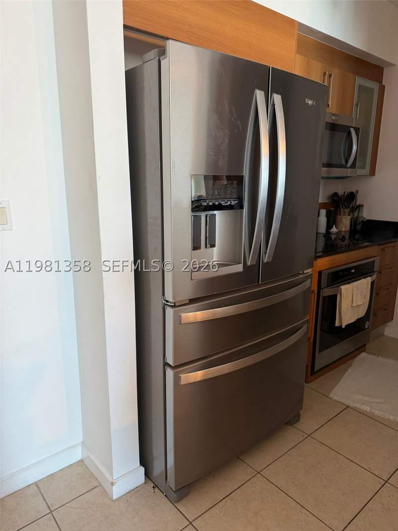1 bedroom Condominium at 335 S Biscayne Blvd 3610, One Miami East Condo, Miami — photo 3