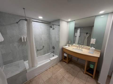 18683 Collins Avenue 2303, Sunny Isles Beach FL - photo 11 of 43
