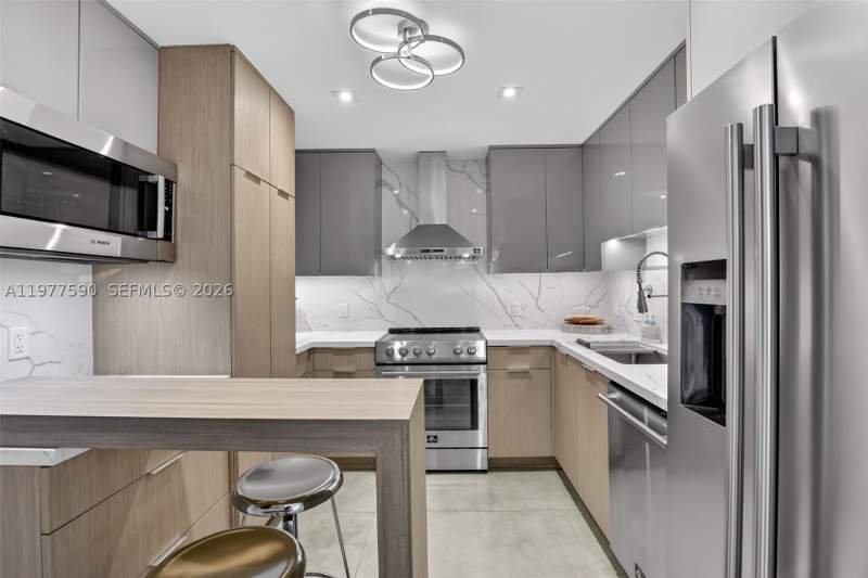 2 bedroom Condominium at 2780 NE 183rd St 1714, Commodore Plaza Condo, Aventura — photo 4