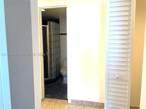 3475 N Country Club Dr 716, Aventura FL - photo 11 of 21