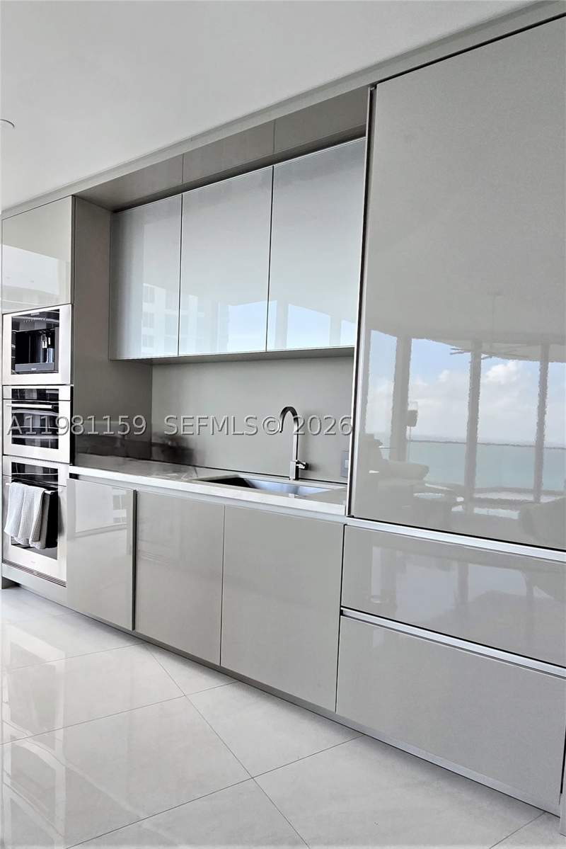 2 bedroom Condominium at 18975 Collins Ave 2504, 18975 Collins Condo, Sunny Isles Beach — photo 5