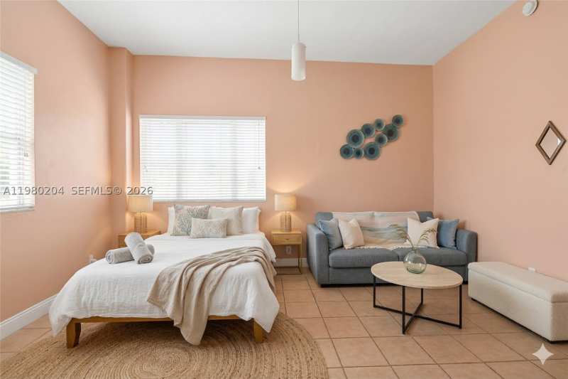 0 bedroom Condominium at 255 W 24th St 107, The Mantell Condo, Miami Beach — photo 1