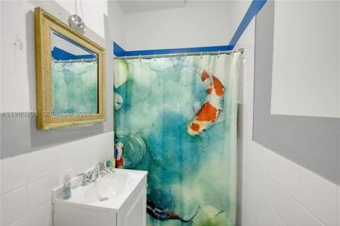 255 W 24th St 107, Miami Beach FL - photo 12 of 30