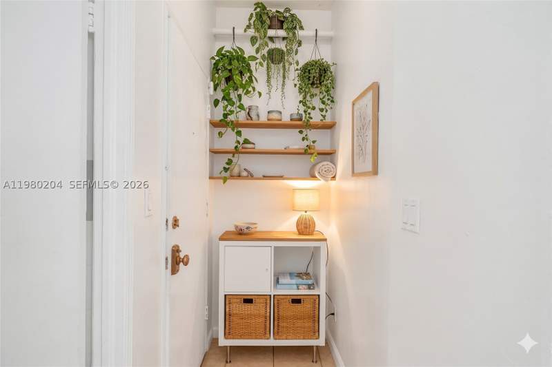 0 bedroom Condominium at 255 W 24th St 107, The Mantell Condo, Miami Beach — photo 4