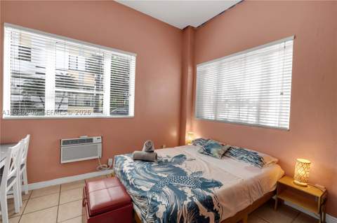 255 W 24th St 107, Miami Beach FL - photo 8 of 30