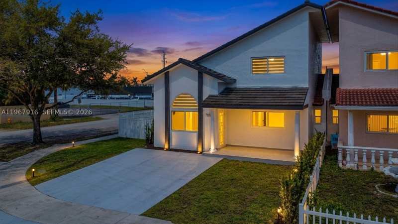 4 bedroom SingleFamilyResidence at 7893 SW 9th Ter, Amend Plat Of F R F Sub, Miami — photo 1