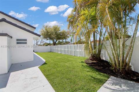 7893 SW 9th Ter, Miami FL - photo 24 of 29