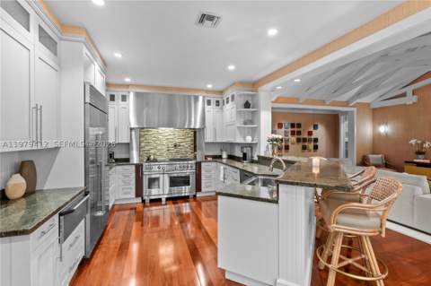 10225 Coral Creek Rd, Coral Gables FL - photo 19 of 73