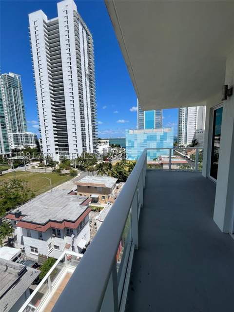 321 NE 26th St 717, Miami FL - photo 19 of 27