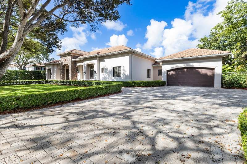 4 bedroom SingleFamilyResidence at 7140 SW 70th Ave, Palm Miami Amd, Miami — photo 2