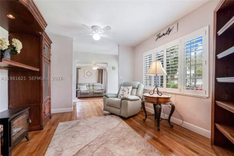 6350 NW 39th Ter, Virginia Gardens FL - photo 10 of 18