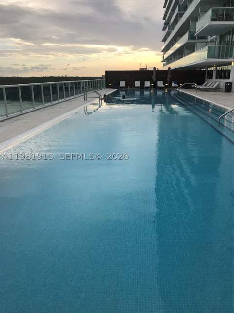 400 Sunny Isles Blvd 1701, Sunny Isles Beach FL - photo 15 of 32