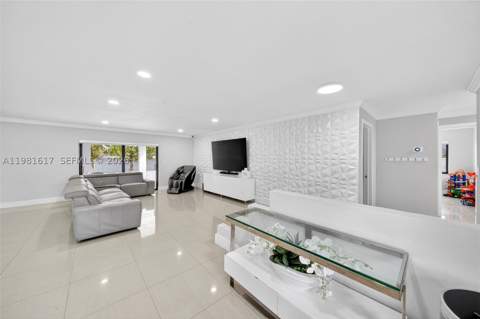 11951 SW 120th Ter, Miami FL - photo 12 of 55